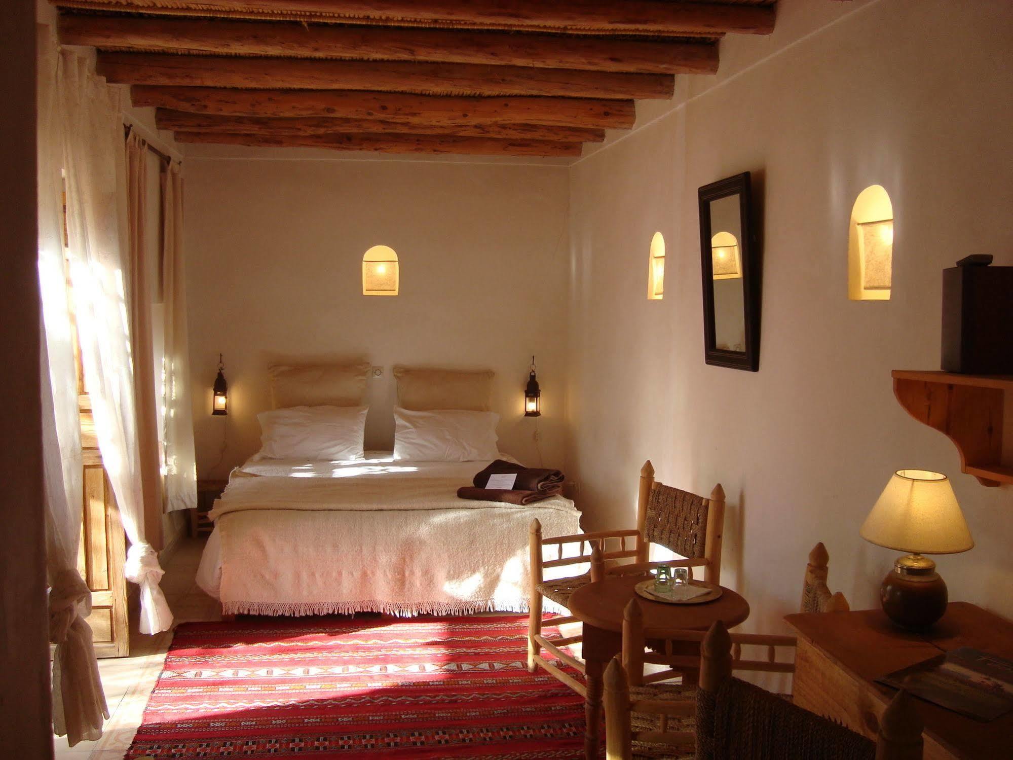 Jnane Tihihit Bed & Breakfast Lalla Takerkoust ภายนอก รูปภาพ